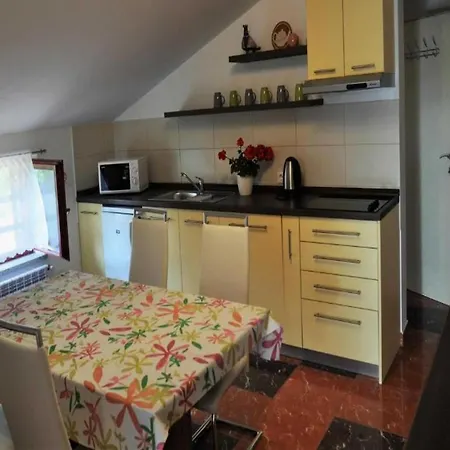 Belicka - Two Bedroom With Shared Terrace - A1